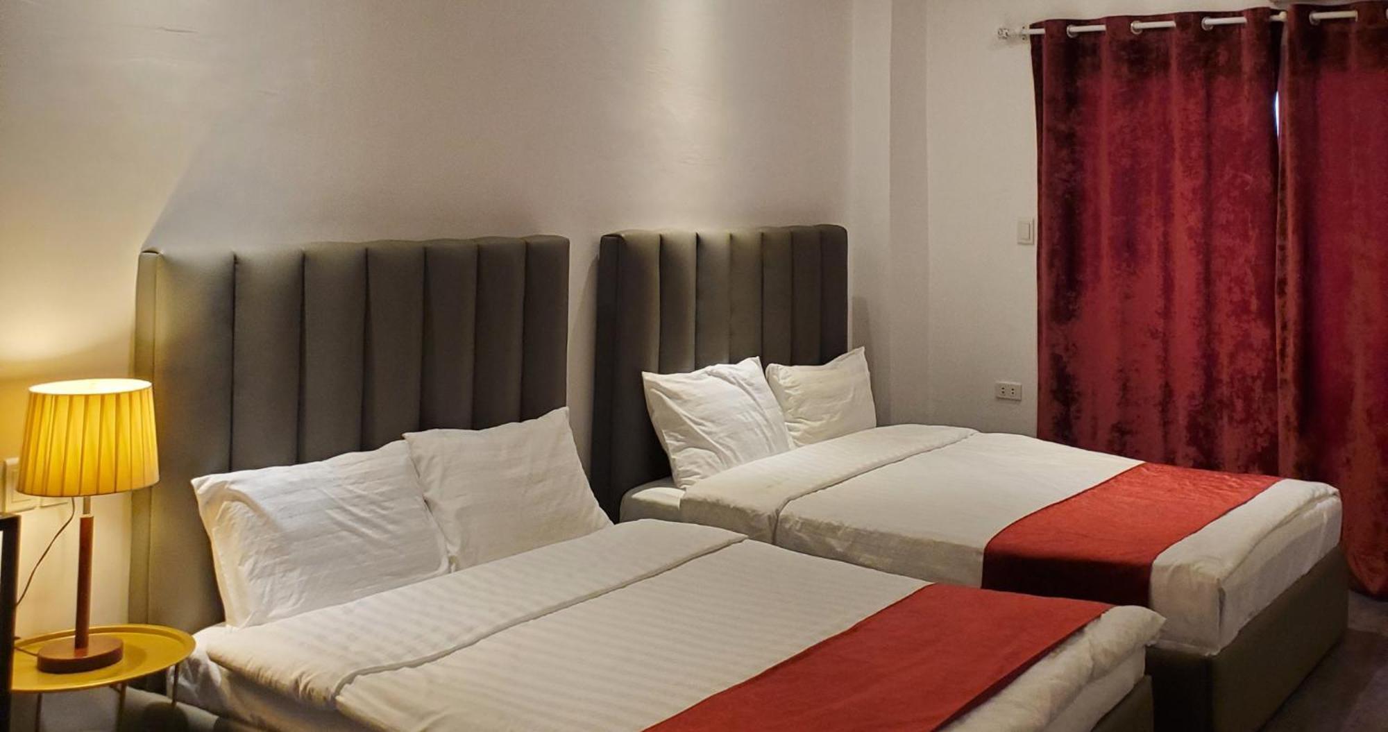 Aston Stay And Villas Mabalacat Exteriér fotografie